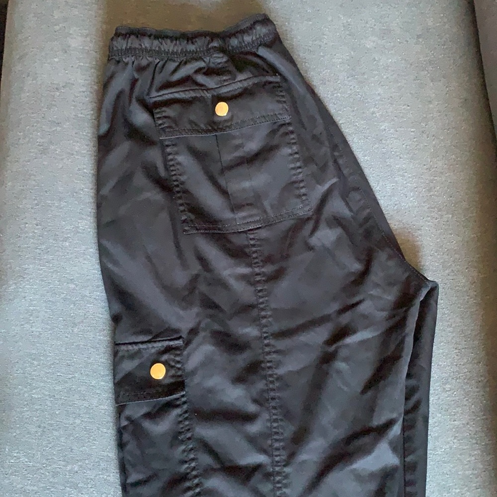JAANUU scrub pants
